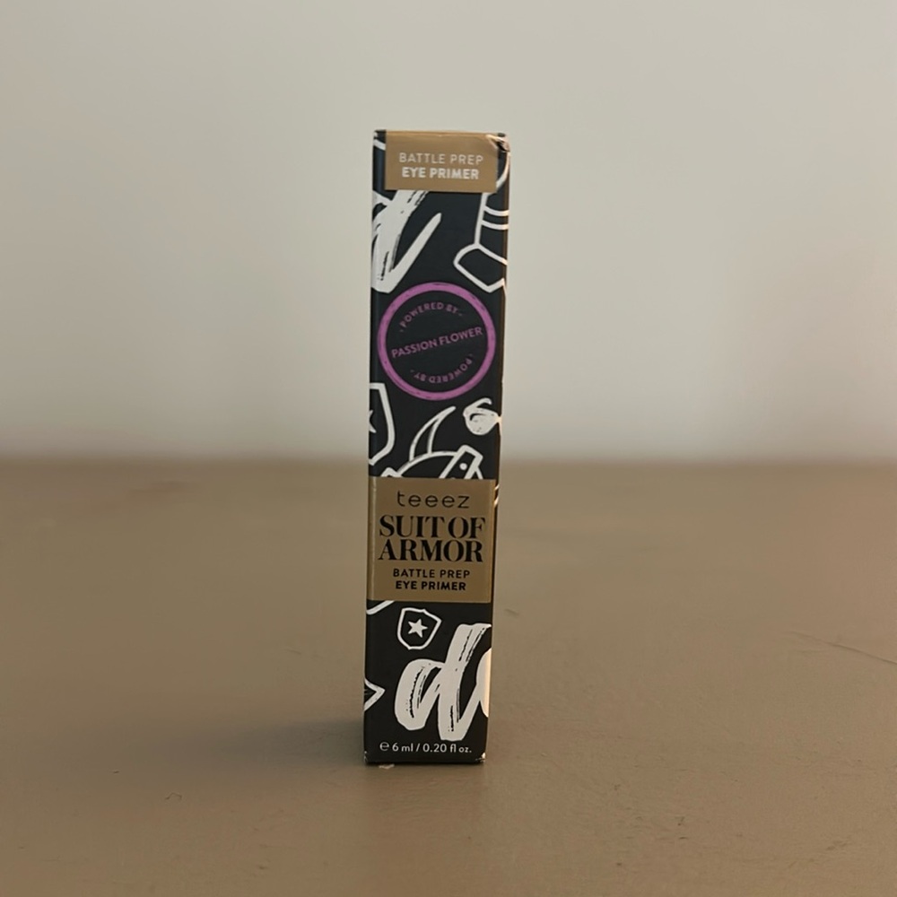 TEEEZ Suit of Armor Battle Prep Eye Primer - Blank Canvas